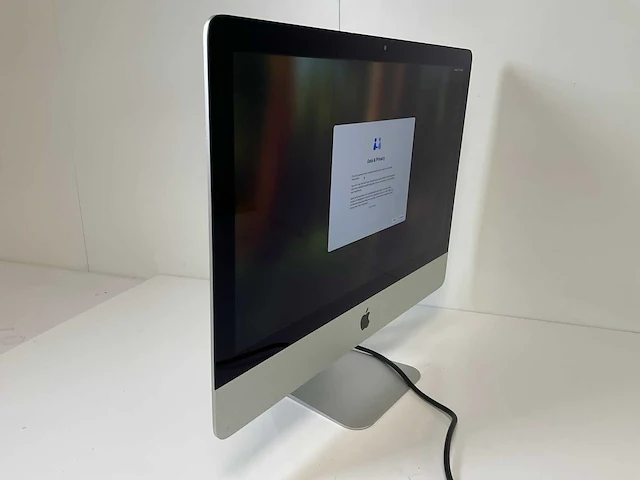 Apple imac retina 21.5”, quadcore i3, 8 gb ram, 1 tb hdd, amd radeon pro 555x 2 gb all-in-one desktops (2x) - afbeelding 2 van  15