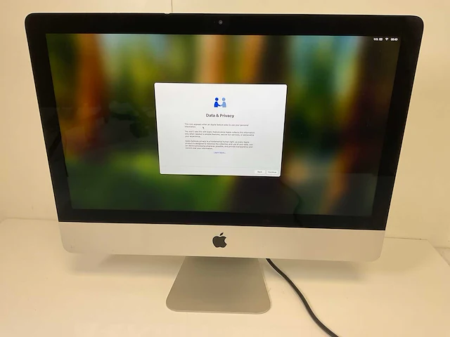 Apple imac retina 21.5”, quadcore i3, 8 gb ram, 1 tb hdd, amd radeon pro 555x 2 gb all-in-one desktops (2x) - afbeelding 15 van  15