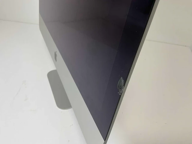 Apple imac retina 21.5”, quadcore i3, 8 gb ram, 1 tb hdd, amd radeon pro 555x 2 gb all-in-one desktops (2x) - afbeelding 6 van  15