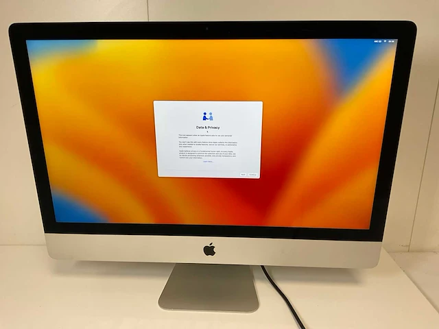 Apple imac retina 27”, quadcore i7, 32 gb ram, 1.2 tb ssd, amd radeon pro 580 8 gb all-in-one desktop - afbeelding 1 van  6