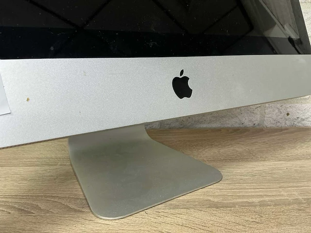 Apple imac12,1 (24 inch) desktop - afbeelding 2 van  4