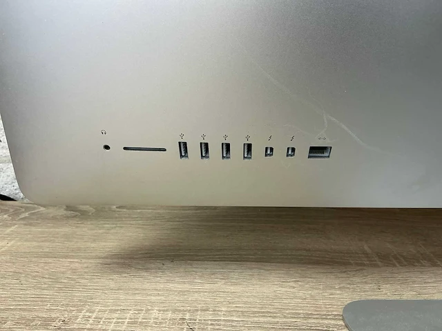 Apple imac15,1 (27 inch) desktop - afbeelding 4 van  5