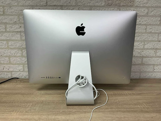Apple imac17,1 (27 inch) desktop - afbeelding 4 van  5
