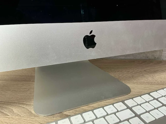 Apple inc. - imac20,2 - desktop - afbeelding 2 van  4
