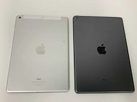 Apple ipad 10.2" 8th gen (2020) space grey a2270 128gb wi-fi (x2) - afbeelding 2 van  2