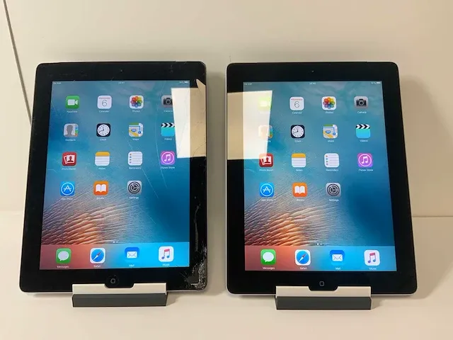 Apple ipad 2 - wi-fi & cellular - 64 gb - black (2x) - afbeelding 1 van  4