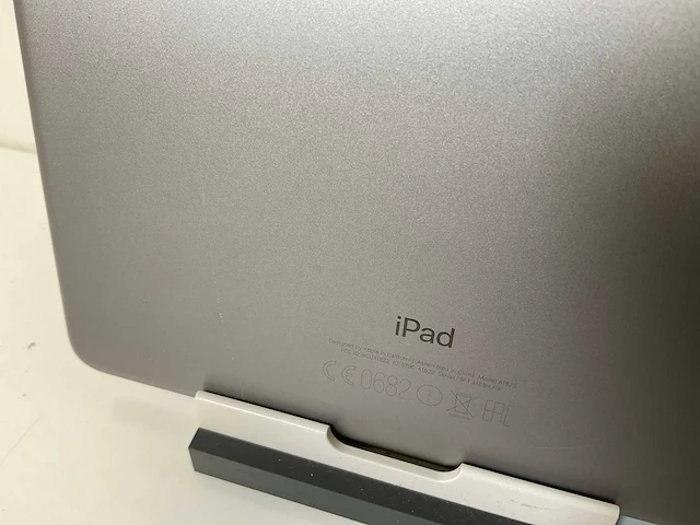Apple ipad 2017 9.7” - wifi - 32 gb - space gray (4x) - afbeelding 2 van  10