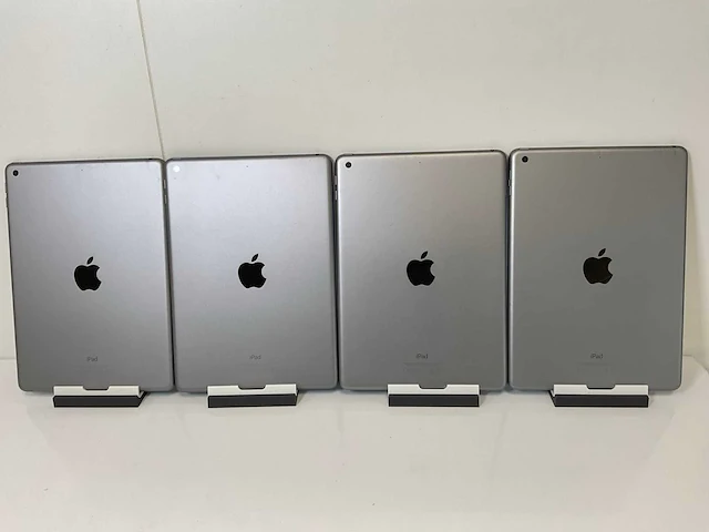 Apple ipad 2017 9.7” - wifi -128 gb - space gray (4x) - afbeelding 7 van  10