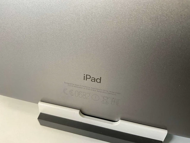 Apple ipad 2017 9.7” - wifi -128 gb - space gray (5x) - afbeelding 8 van  10