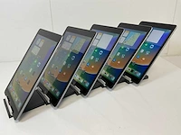 Apple ipad 2017 9.7” - wifi -128 gb - space gray (5x) - afbeelding 7 van  11