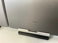 Apple ipad 2017 9.7” - wifi -128 gb - space gray (5x) - afbeelding 9 van  11