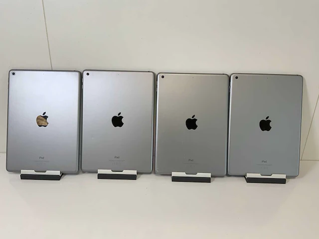 Apple ipad (2018) 9.7”, - wi-fi - 128 gb - space gray (4x) - afbeelding 5 van  9