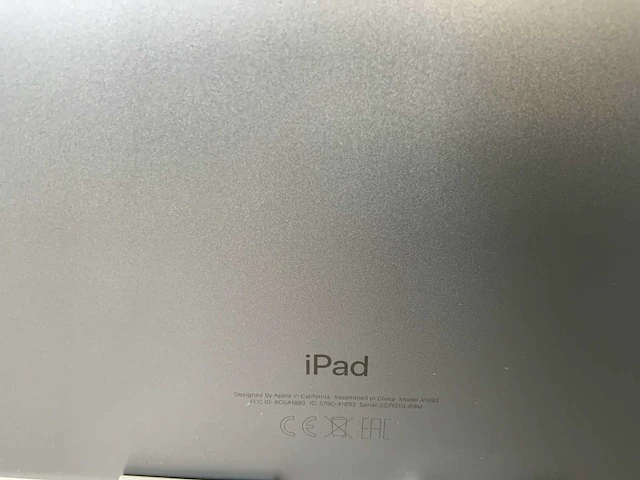 Apple ipad (2018) 9.7”, - wi-fi - 128 gb - space gray (4x) - afbeelding 8 van  9