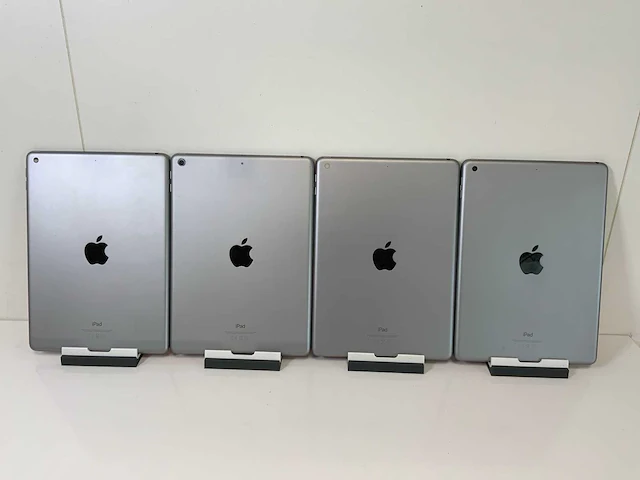 Apple ipad (2018) 9.7”, - wi-fi - 128 gb - space gray (4x) - afbeelding 5 van  9