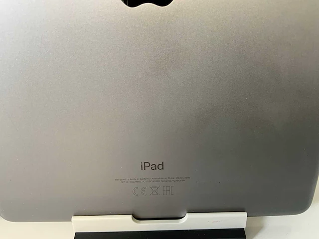 Apple ipad (2018) 9.7”, - wi-fi - 128 gb - space gray (5x) - afbeelding 9 van  12