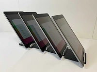 Apple ipad (2018) 9,7" - wi-fi - 32 gb - spacegrijs (4x) - afbeelding 3 van  4