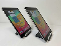 Apple ipad 2018 9.7” - wifi -128 gb - space gray (2x) - afbeelding 3 van  7