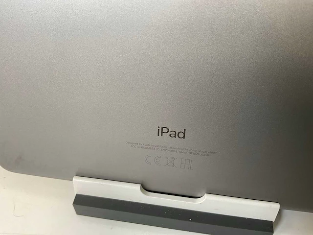 Apple ipad 2018 9.7” - wifi -128 gb - space gray (4x) - afbeelding 10 van  10