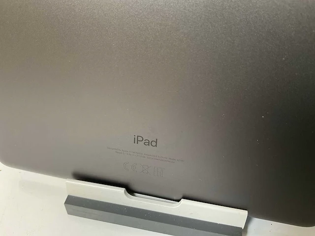 Apple ipad 2019 10.2” - wifi - 32 gb - space gray (3x) - afbeelding 9 van  9