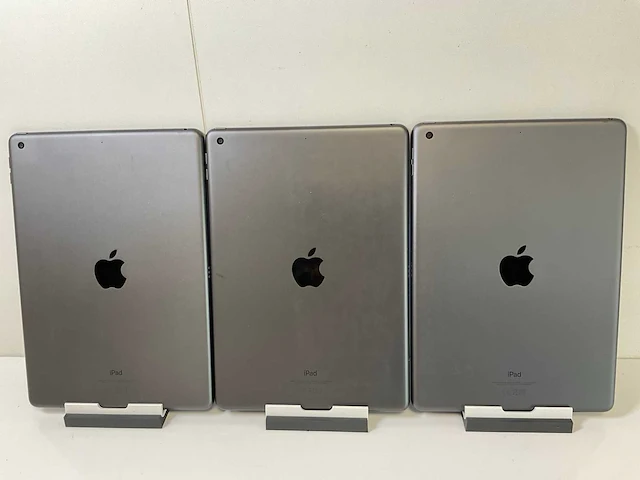 Apple ipad 2019 10.2” - wifi - 32 gb - space gray (3x) - afbeelding 6 van  9