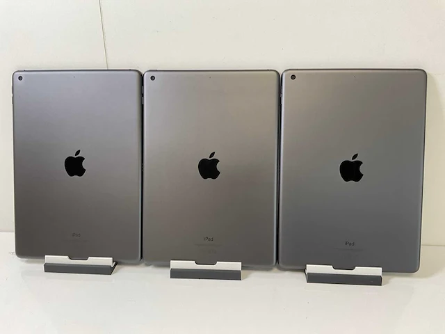 Apple ipad 2019 10.2” - wifi - 32 gb - space gray (3x) - afbeelding 6 van  9