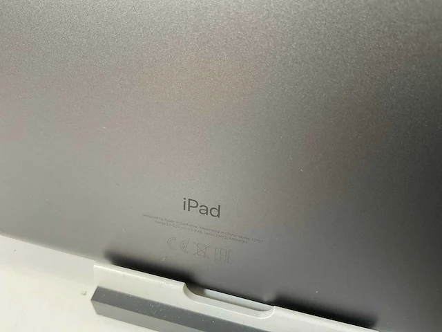Apple ipad 2019 10.2” - wifi - 32 gb - space gray (3x) - afbeelding 8 van  9