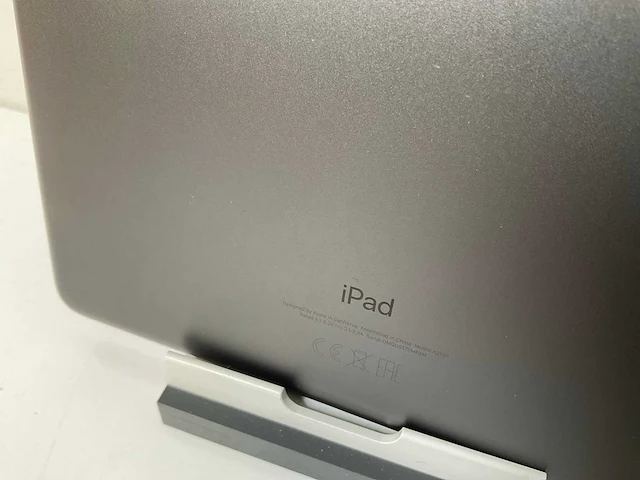 Apple ipad 2019 10.2” - wifi - 32 gb - space gray (3x) - afbeelding 9 van  9