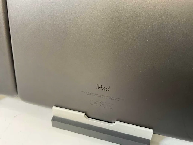 Apple ipad 2019 10.2” - wifi - 32 gb - space gray (3x) - afbeelding 7 van  9