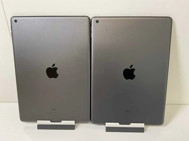 Apple ipad 2019 10.2” - wifi - 32 gb / 128 gb - space gray (2x) - afbeelding 6 van  8