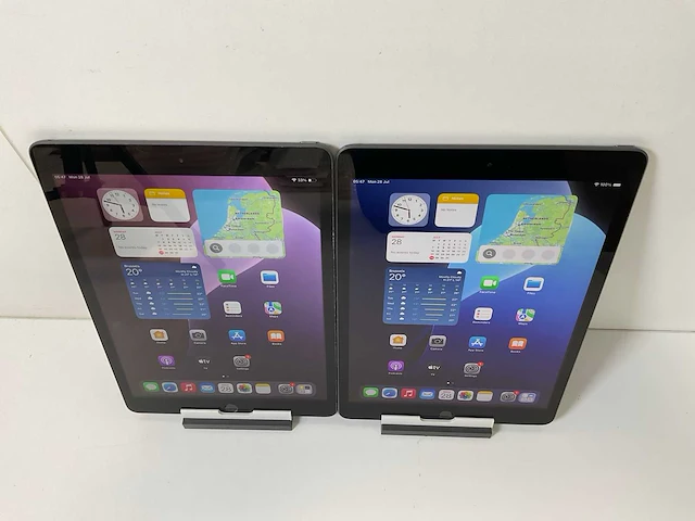 Apple ipad 2020 10.2” - wifi - 32 gb - space gray (2x) - afbeelding 2 van  8