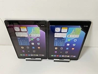 Apple ipad 2020 10.2” - wifi - 32 gb - space gray (2x) - afbeelding 2 van  8