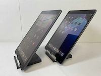 Apple ipad 2020 10.2” - wifi - 32 gb - space gray (2x) - afbeelding 5 van  8