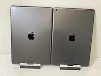 Apple ipad 2020 10.2” - wifi - 32 gb - space gray (2x) - afbeelding 6 van  8