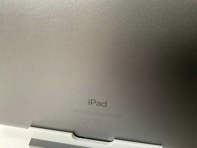 Apple ipad 2020 10.2” - wifi - 32 gb - space gray (2x) - afbeelding 8 van  8