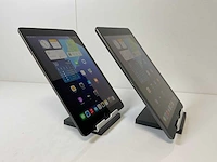 Apple ipad 2020 10.2” - wifi - 32 gb - space gray (2x) - afbeelding 4 van  9