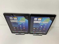 Apple ipad 2020 10.2” - wifi - 32 gb - space gray (2x) - afbeelding 2 van  8