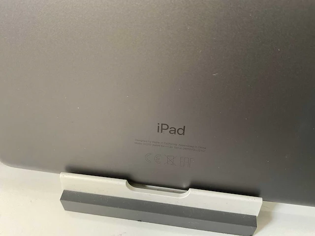 Apple ipad 2020 10.2” - wifi - 32 gb - space gray (2x) - afbeelding 7 van  8