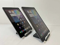 Apple ipad 2020 10.2” - wifi - 32 gb - space gray (2x) - afbeelding 4 van  8