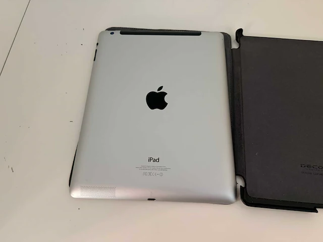 Apple ipad 4th gen (64gb, wifi) - afbeelding 4 van  5