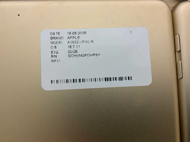 Apple ipad 5 a1822 / a1823 tablet (8x) - afbeelding 8 van  10