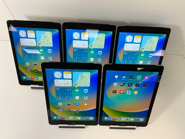 Apple ipad 5th gen - wifi & cellullar - 128 gb - space gray (5x) - afbeelding 5 van  12