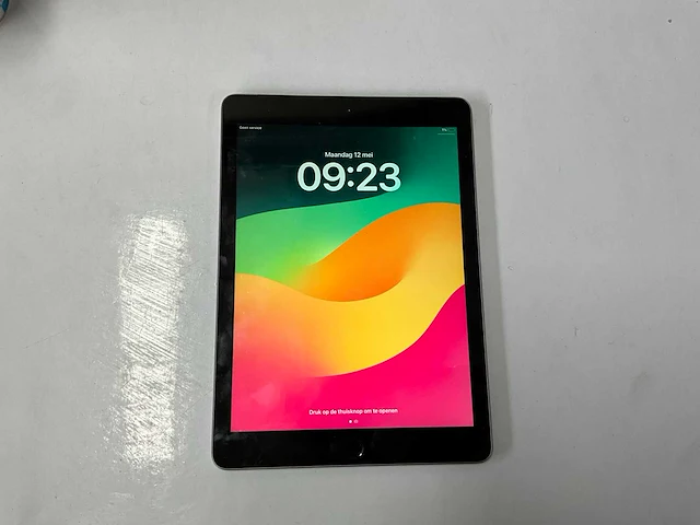 Apple ipad 6 - afbeelding 1 van  5
