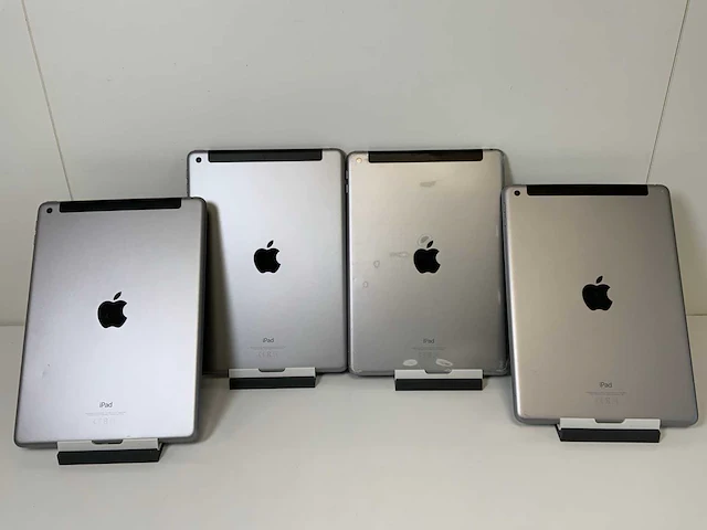 Apple ipad 6th gen - wi-fi & cellular - 128 gb - space gray (4x) - afbeelding 4 van  4