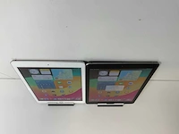 Apple ipad 6th gen - wifi - 32 gb - space gray / silver (2x) - afbeelding 2 van  8