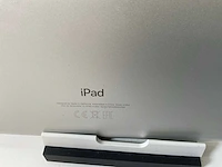 Apple ipad 6th gen - wifi + cellular - 128 gb - silver (2x) - afbeelding 7 van  9