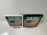 Apple ipad 6th gen - wifi + cellular - 128 gb - space gray / silver (2x) - afbeelding 2 van  8