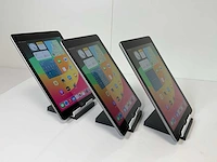 Apple ipad 6th gen (2018) 9.7”, - wi-fi - 32 gb - space gray (3x) - afbeelding 4 van  9