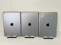 Apple ipad 6th gen (2018) 9.7”, - wi-fi - 32 gb - space gray (3x) - afbeelding 6 van  9