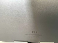 Apple ipad 6th gen (2018) 9.7”, - wi-fi - 32 gb - space gray (4x) - afbeelding 2 van  10