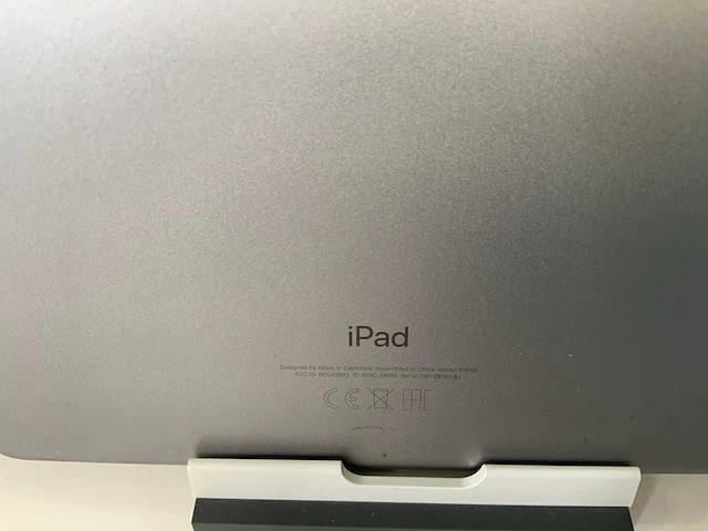 Apple ipad 6th gen (2018) 9.7”, - wi-fi - 32 gb - space gray (4x) - afbeelding 9 van  10